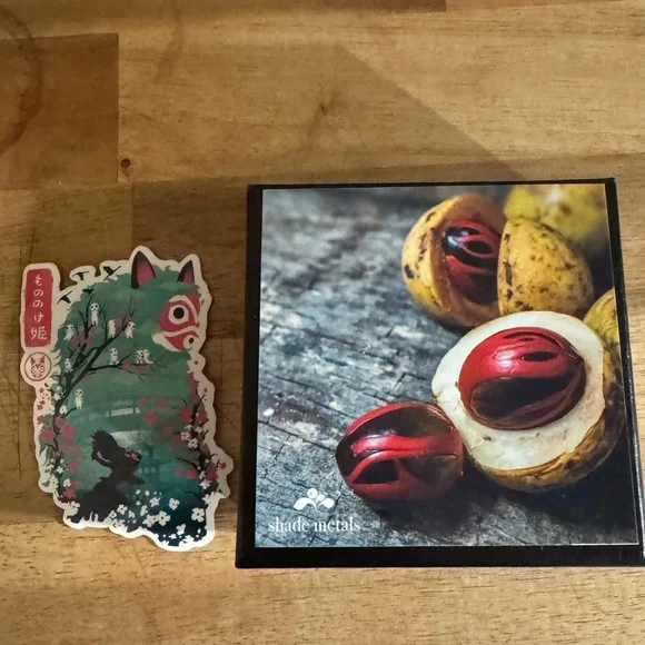 Shade Metals artisan acorn cap earrings. - Picture 4 of 6